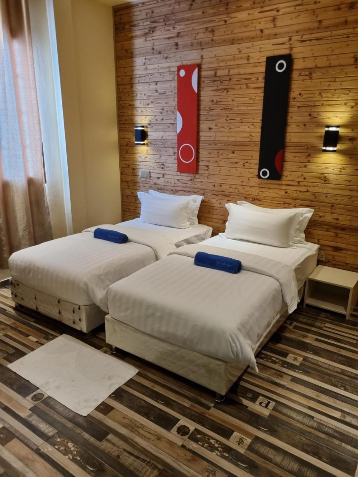 ทุนดิ วิลเลจ แอนด์ สปา Hotel Maalhos  ภายนอก รูปภาพ